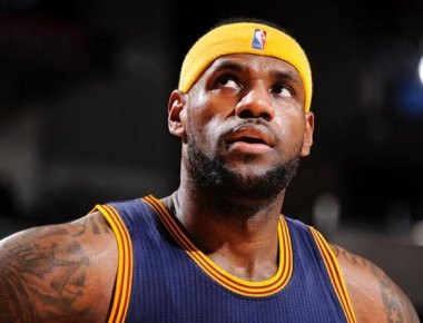 Λεμπρόν: Οι μυθικές επιδόσεις του στην ιστορία του NBA